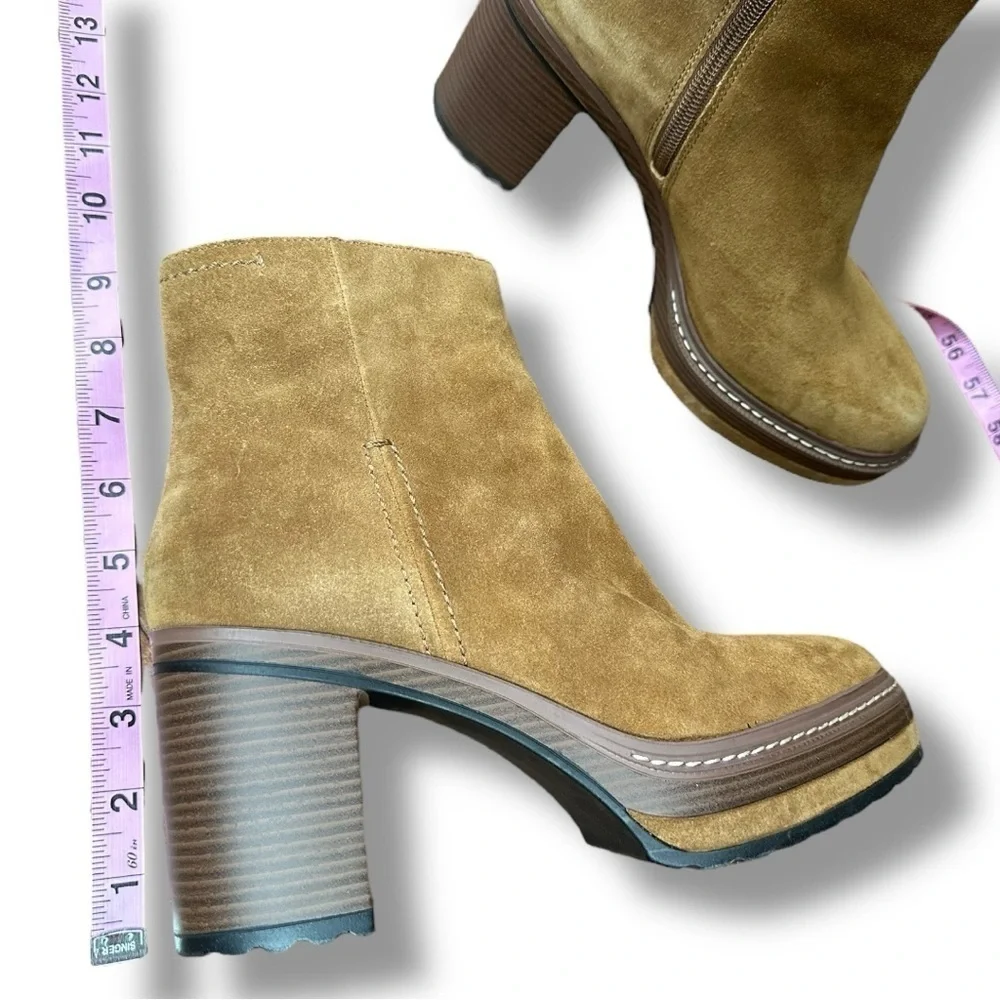 Steve Madden Sloanne Suede Leather Platform Ankle Boots in Cognac | Size 9.5
